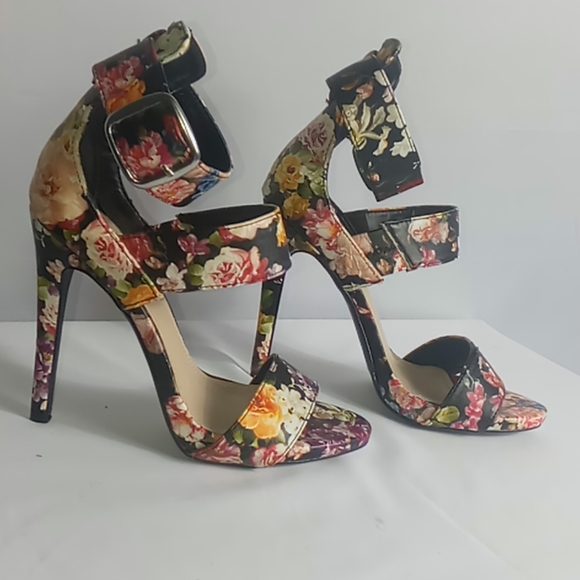 Anne michelle high heels size 5.5 - Picture 3 of 6
